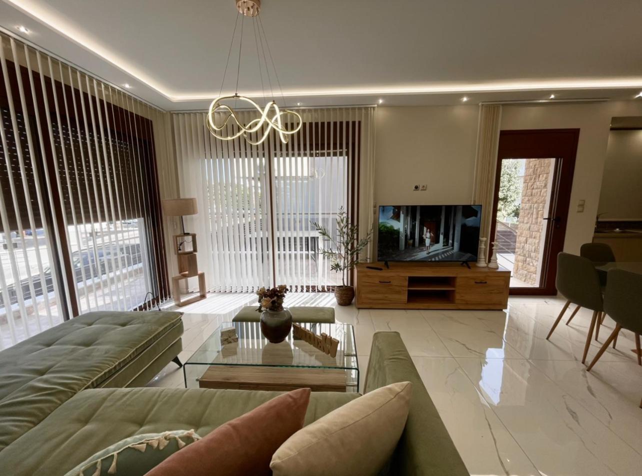 Agora Luxury Villa I Loutráki Exterior photo