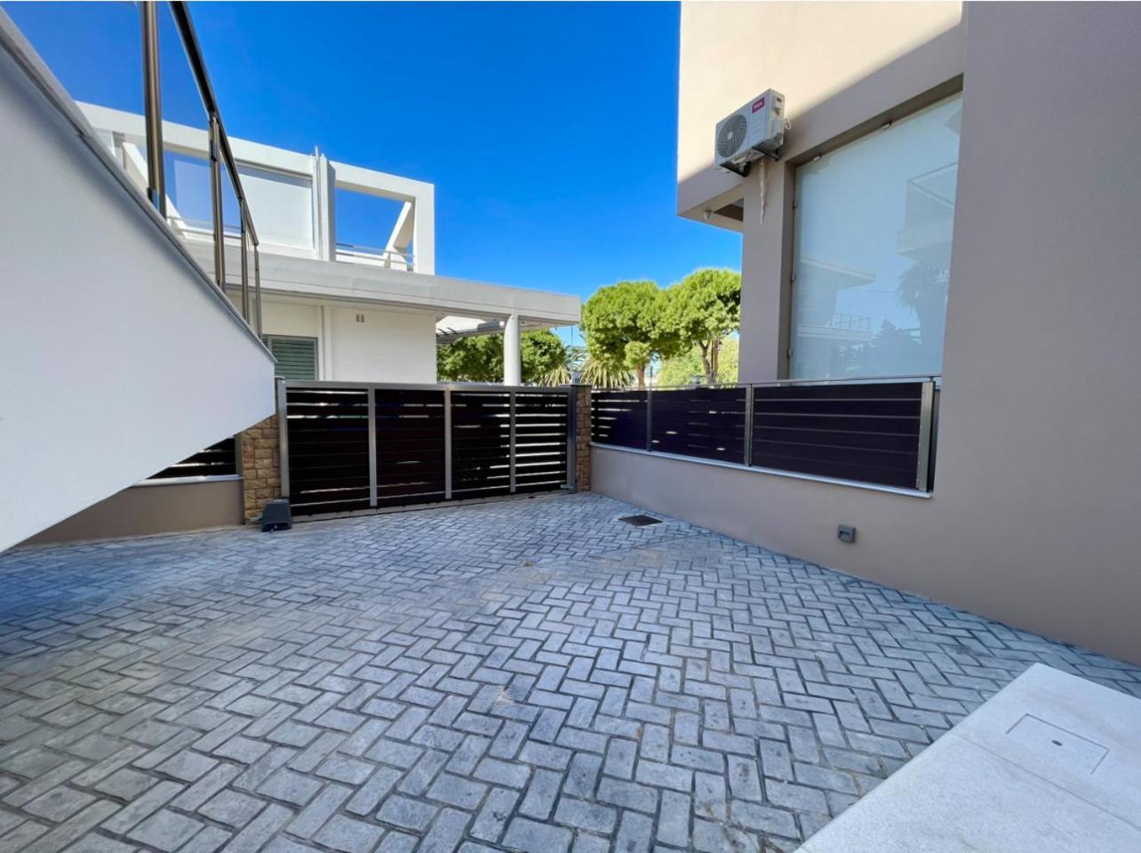 Agora Luxury Villa I Loutráki Exterior photo